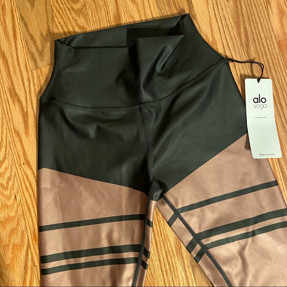 NEW High Waist Airlift Legging Marathon Print - Picture 4 of 6